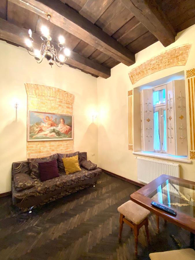 Квартира Подобово На Вулиці Валова 21А Lviv Buitenkant foto