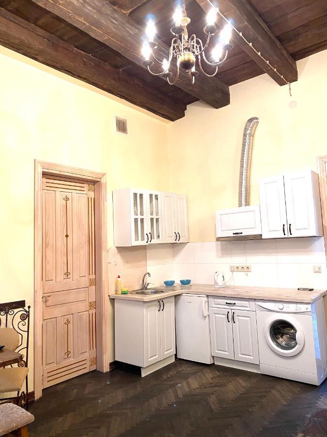 Квартира Подобово На Вулиці Валова 21А Lviv Buitenkant foto
