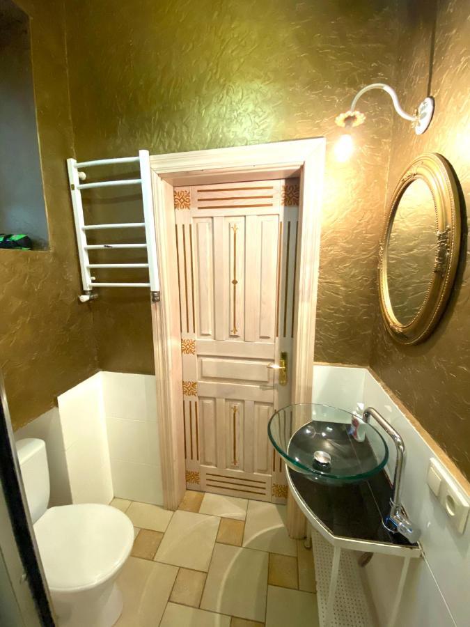 Квартира Подобово На Вулиці Валова 21А Lviv Buitenkant foto
