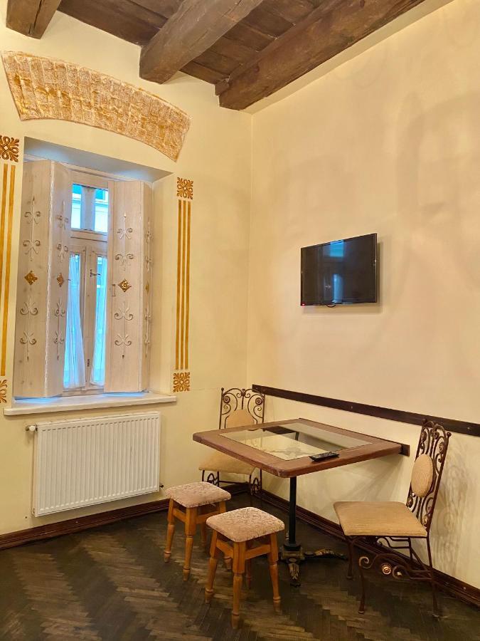 Квартира Подобово На Вулиці Валова 21А Lviv Buitenkant foto